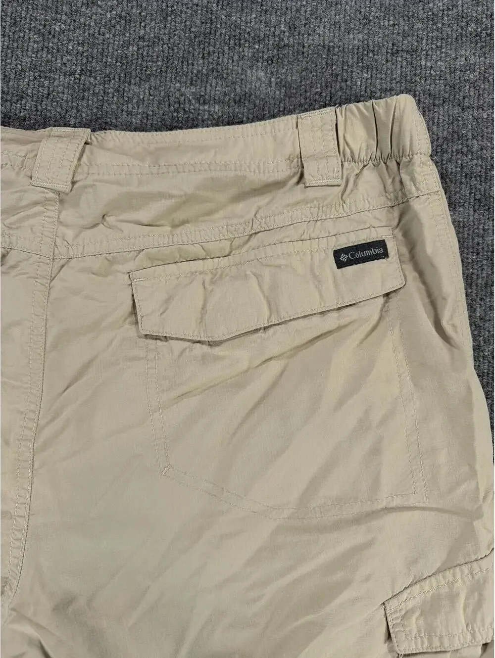 Columbia beige cargo